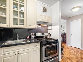 33 Barker Avenue 2J, White Plains NY 10601