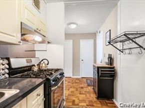 33 Barker Avenue 2J, White Plains NY 10601