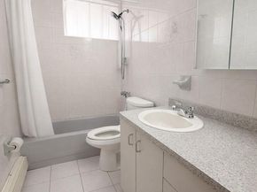 208 Doris Avenue, Franklin Square NY 11010