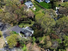 8 Dogwood Road, Stony Brook NY 11790