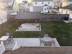 25 Crowell Street, Hempstead NY 11550