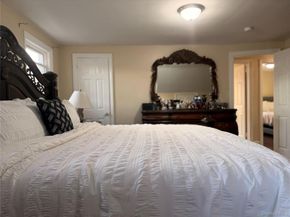 25 Crowell Street, Hempstead NY 11550