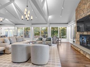 115 Eagles Crescent, Manhasset NY 11030