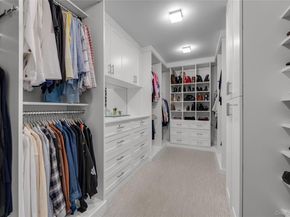 115 Eagles Crescent, Manhasset NY 11030