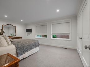 115 Eagles Crescent, Manhasset NY 11030