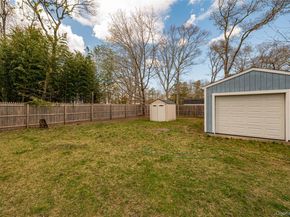 6 Longview Drive, East Quogue NY 11942