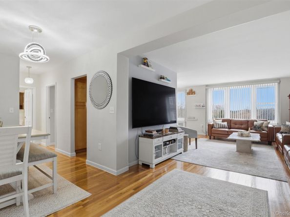 333 Bronx River Road 616, Yonkers NY 10704