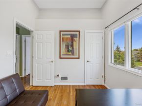 41 Robert Circle, Syosset NY 11791