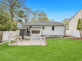 175 N 25th Street, Wheatley Heights NY 11798