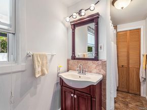 27 Stuyvesant Street, Huntington NY 11743