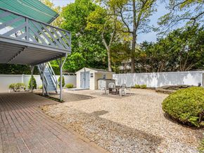 27 Stuyvesant Street, Huntington NY 11743