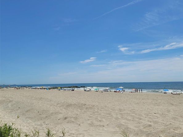129 Beach 118th Street 5A, Rockaway Park NY 11694