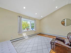 8 Gaymor Lane, Farmingville NY 11738