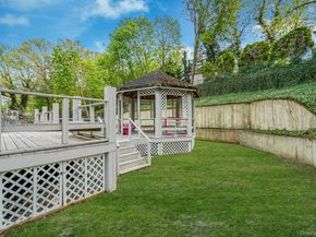 8 Gaymor Lane, Farmingville NY 11738