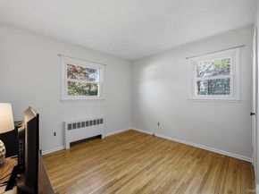 123 Foxdale Lane, Port Jefferson NY 11777