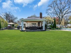 288 Bow Drive, Smithtown NY 11787