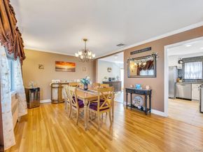33 Albert Street, Hicksville NY 11801