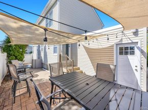 33 Albert Street, Hicksville NY 11801