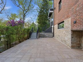 40 Calhoun Avenue, New Rochelle NY 10801