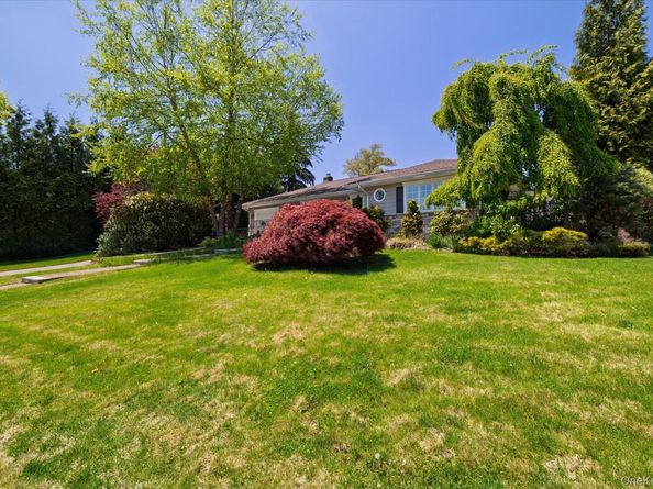 406 Jefferson Street, Franklin Square NY 11010