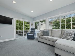 52 Wisteria Avenue, Mineola NY 11501