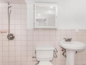 951 E 221st Street, Bronx NY 10469