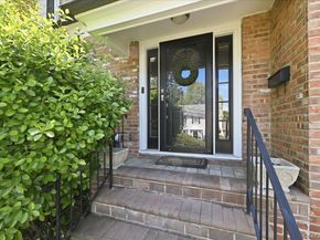 214 Nassau Avenue, Manhasset NY 11030