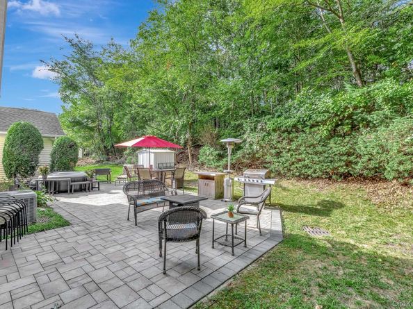 15 Cloister Lane, Middle Island NY 11953