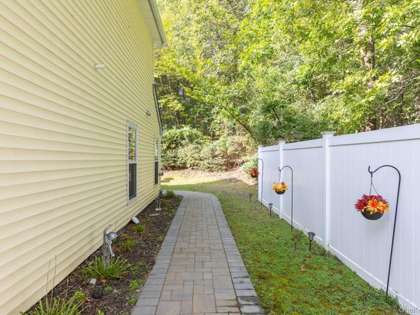 15 Cloister Lane, Middle Island NY 11953