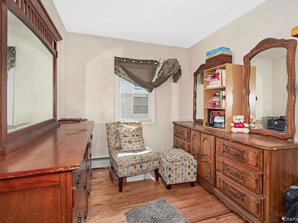 833 E 229th Street, Bronx NY 10466