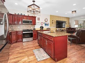 833 E 229th Street, Bronx NY 10466