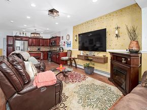 833 E 229th Street, Bronx NY 10466