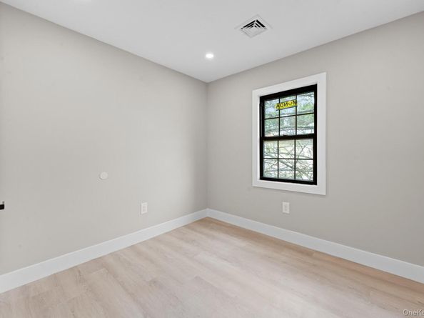 14631 222nd Street, Springfield Gardens NY 11413