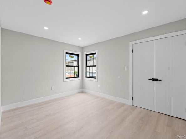 14631 222nd Street, Springfield Gardens NY 11413
