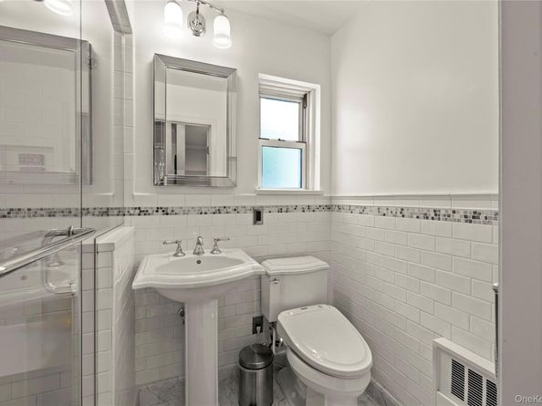 97 Charter Circle 97, Ossining NY 10562