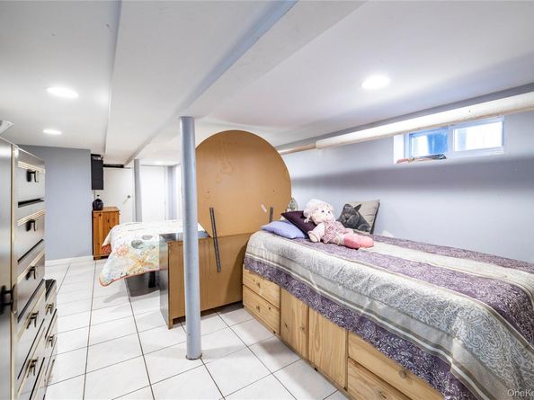 2676 Johnson Place 2674, Baldwin NY 11510