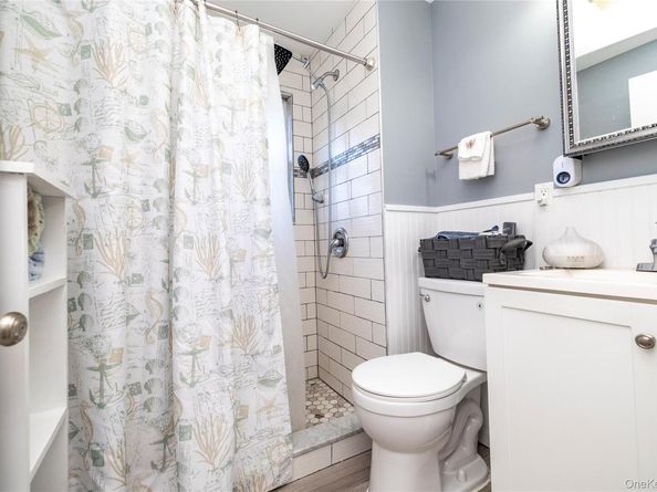 2676 Johnson Place 2674, Baldwin NY 11510