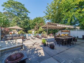 2676 Johnson Place 2674, Baldwin NY 11510