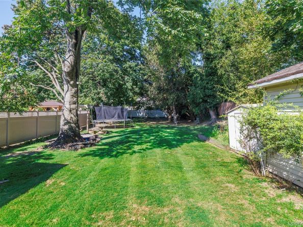 2676 Johnson Place 2674, Baldwin NY 11510