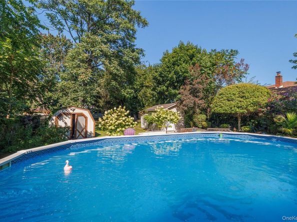 2676 Johnson Place 2674, Baldwin NY 11510