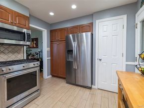 2676 Johnson Place 2674, Baldwin NY 11510