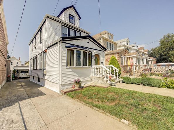 89-16 214 Street, Queens Village NY 11427