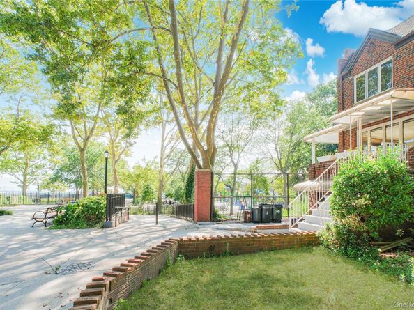 8884 17th, Brooklyn NY 11214