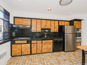8884 17th, Brooklyn NY 11214
