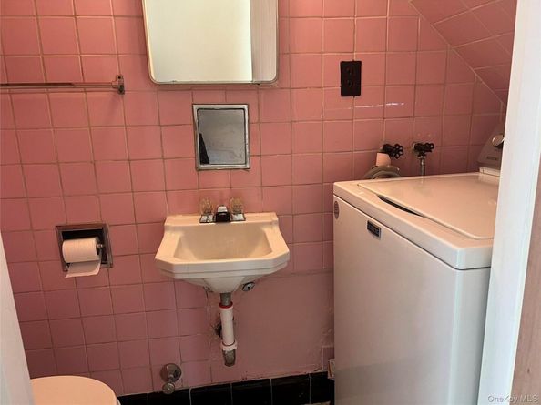 8884 17th, Brooklyn NY 11214