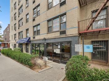 3184 Grand Concourse