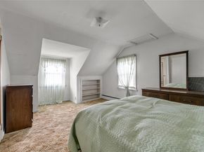 34 Heath Place, Hempstead NY 11550