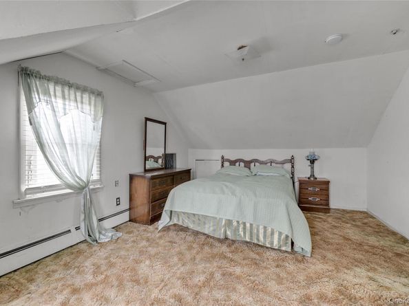 34 Heath Place, Hempstead NY 11550