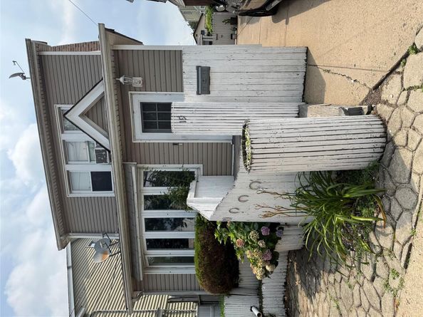 19 Jacob Street, Elmont NY 11003