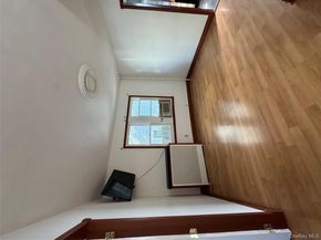 19 Jacob Street, Elmont NY 11003